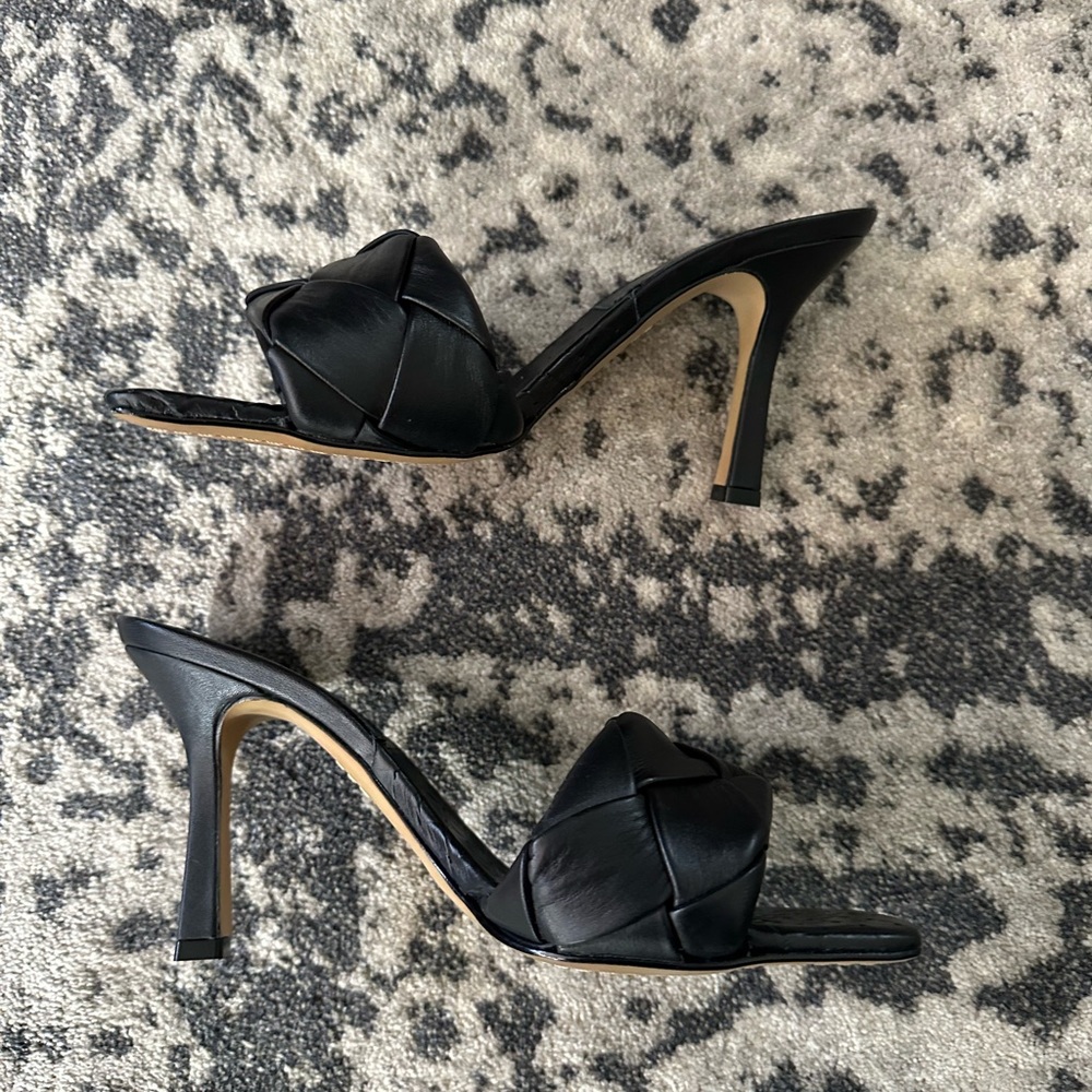 Vince Camuto Brelanie Woven Strap Mule Black Size 6